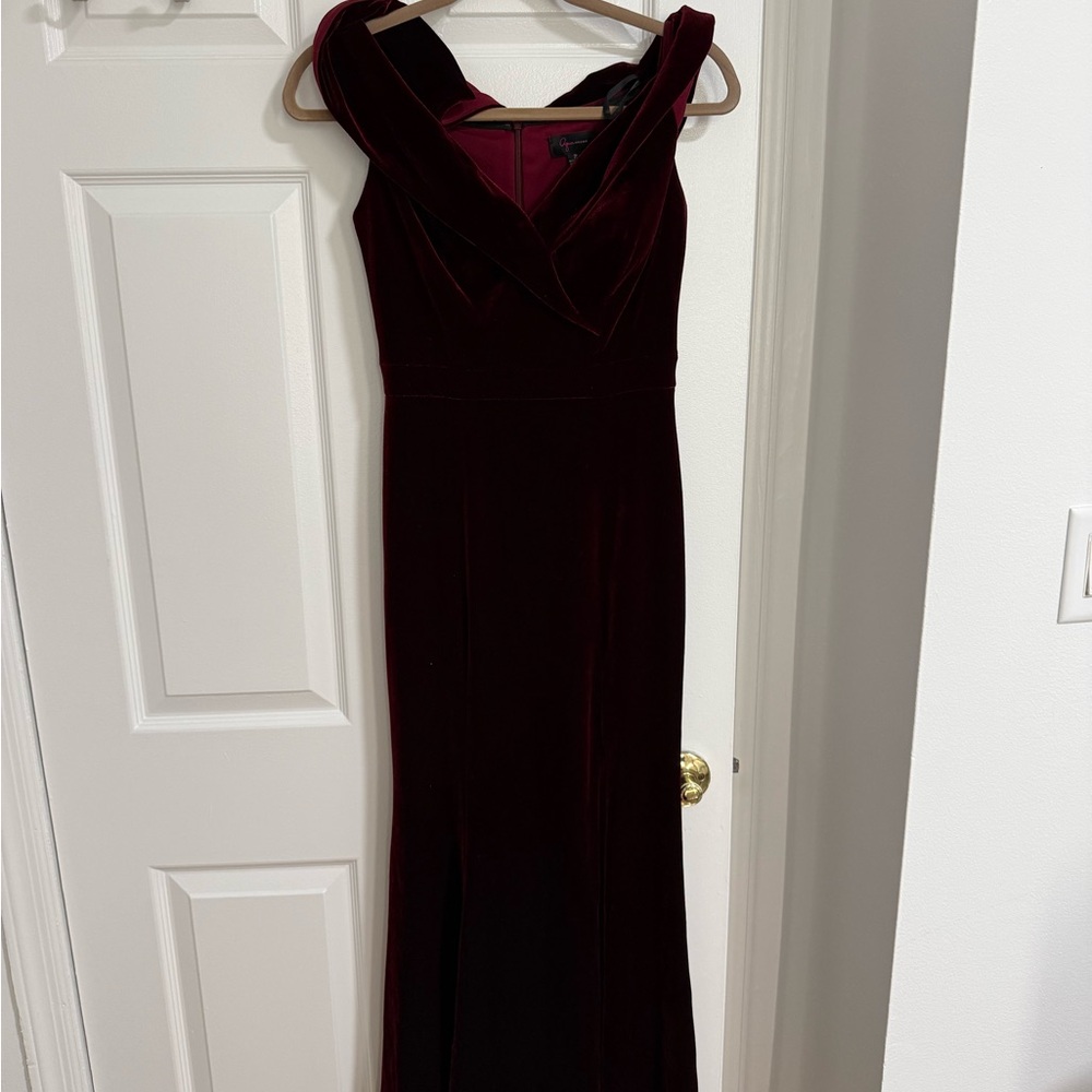 Aqua dresses Burgundy Velvet Maxi Dress